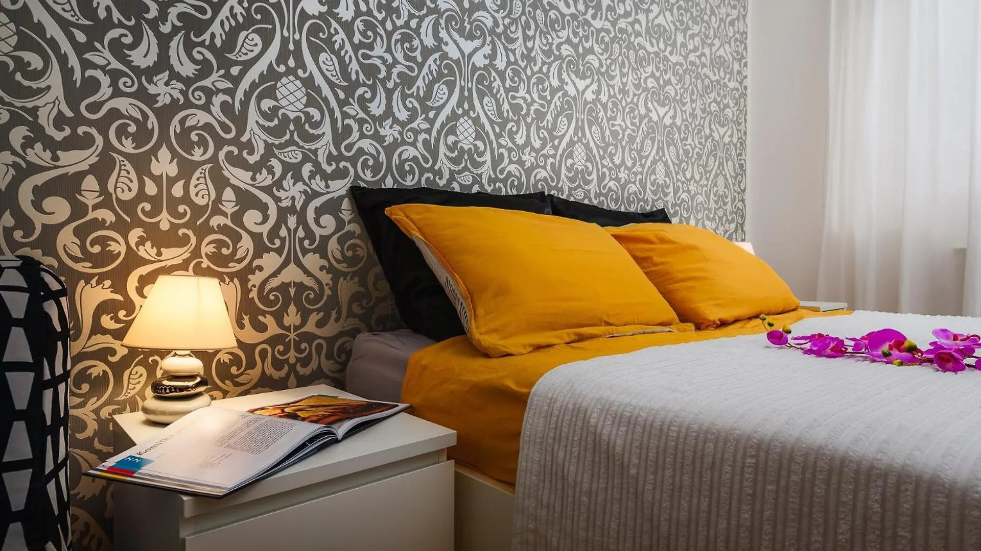 Aureo Apartment Pula Center 0*,  Croatia
